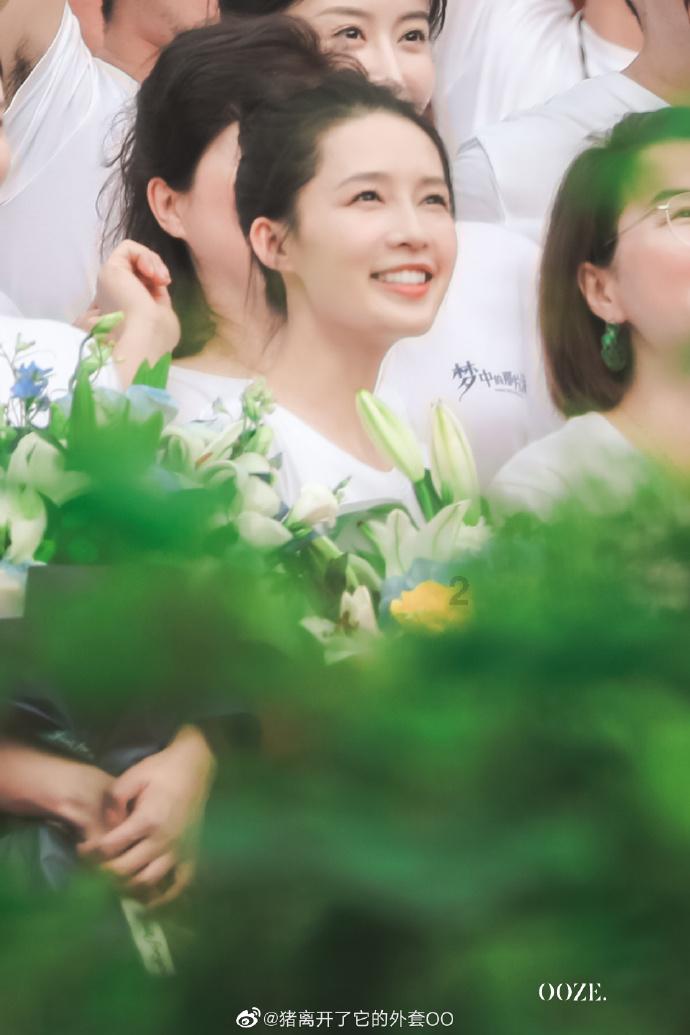 qq密码忘了，绑定的手机号也不用了，应该怎么找回？游戏画面